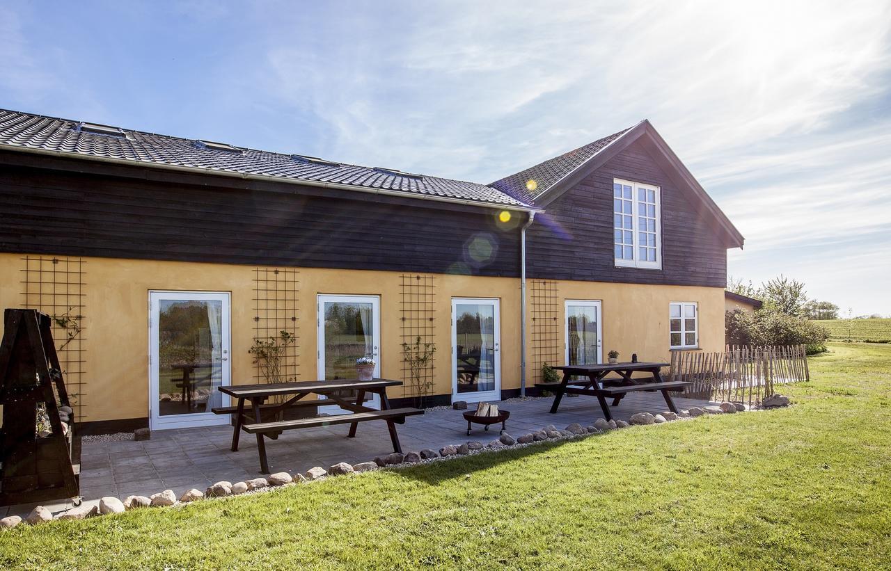 Bed & Breakfast Du Nord Vejby Exterior photo
